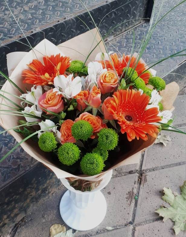Букет цветов из: Герберы, Хризантемы, Альстромерии и Розы в Муслюмово Татарстан