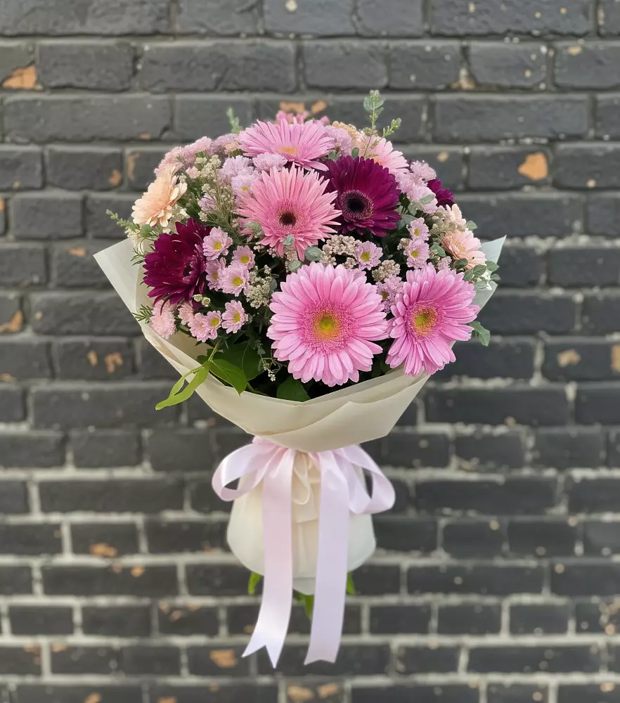 Букет цветов из: Герберы и Хризантемы в Муслюмово Татарстан
