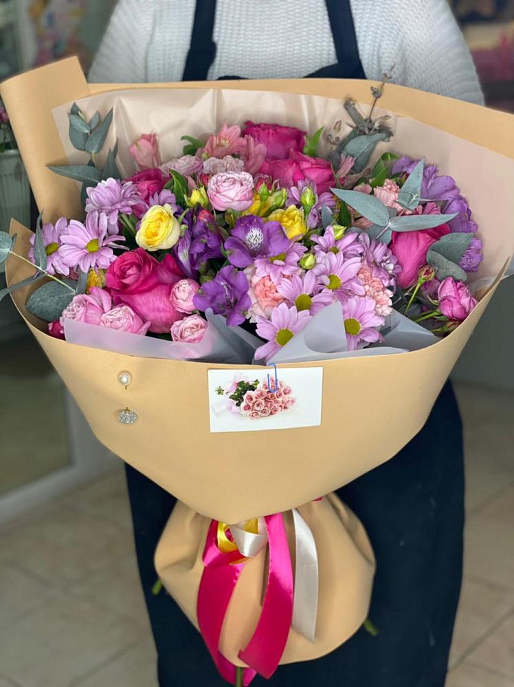 Букет цветов из: Хризантемы, Гвоздики и Альстромерии в Муслюмово Татарстан