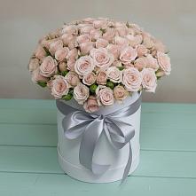 Цветочная композиция из Розы в шляпной коробке в Муслюмово Татарстан