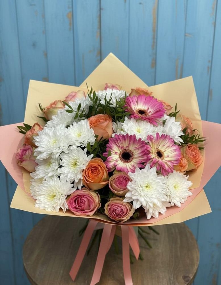 Букет цветов из: Розы, Герберы и Хризантемы в Муслюмово Татарстан