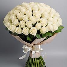Букет 101 беля роза Белоснежка в Муслюмово Татарстан