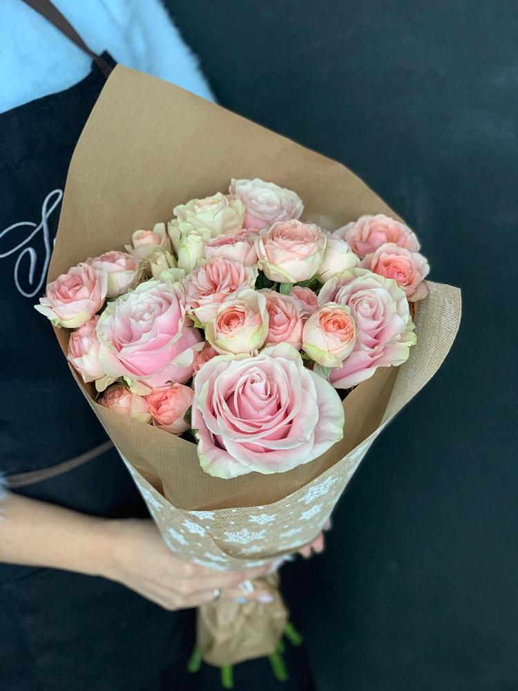 Букет цветов из: Хризантемы и Розы в Муслюмово Татарстан