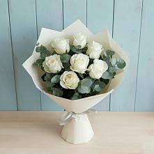 Букет Белые розы в Эвкалипте в Муслюмово Татарстан