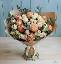 Букет цветов из:  Альстромерии и Розы в Муслюмово Татарстан